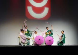 Sakura Kai dancers
